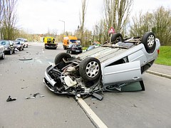 How Much Underinsured Motorist Insurance Coverage Should I Buy?